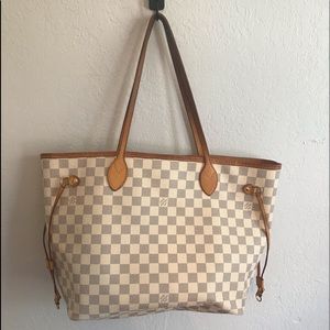 Authentic LV never full mm